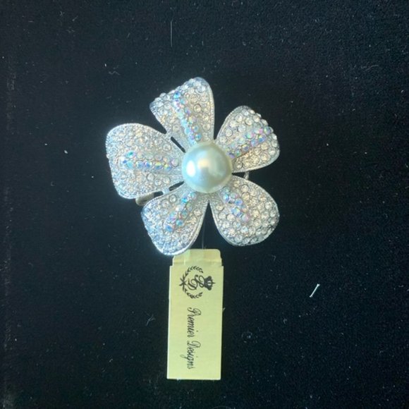 Diamond/Pearl brooch - Picture 1 of 1